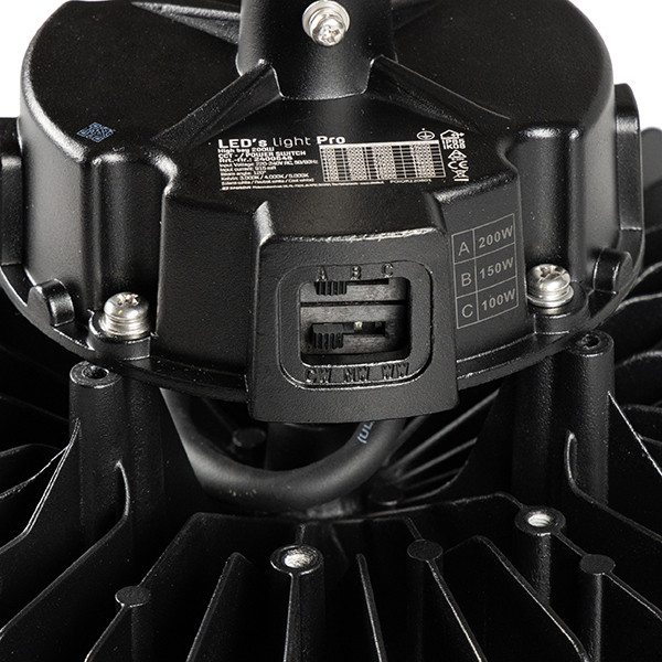 LED High Bay lamp 200W | 3000-4000-5000K | 0-10V | 30.000 lumen